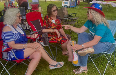 Photos from the Hickory Hill Hullabaloo
